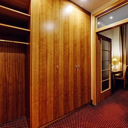 Szálloda Grandhotel